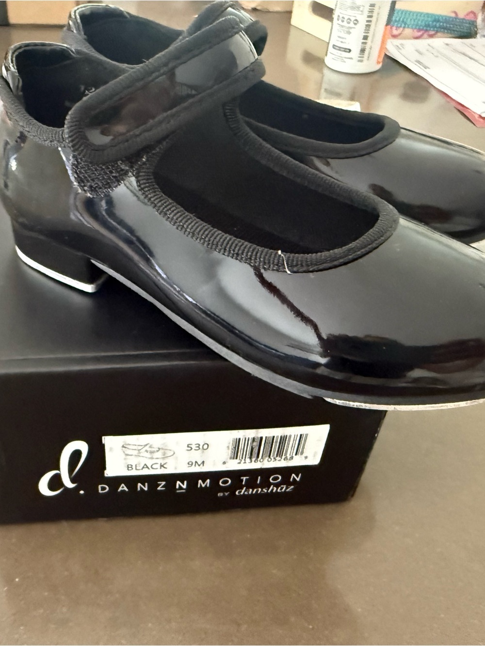 Danznmotion Girls' Black Patent Mary Jane Tap Shoes - Picture 5 of 13